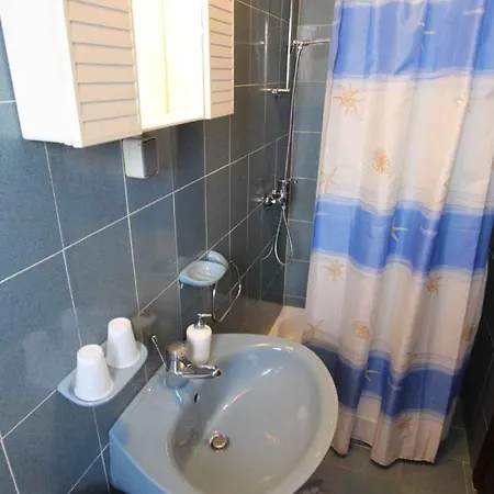 In - Insel Krk 12922 Малинска