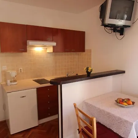 Apartment Near Sea
