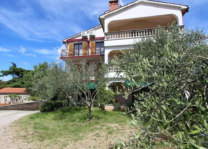 In - Insel Krk 12922 * Malinska